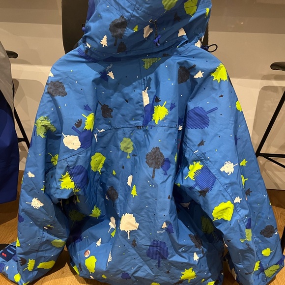 Preowned Snowboard Jacket - FoursSquare 15k - Size M, Fit L - Picture 5 of 10